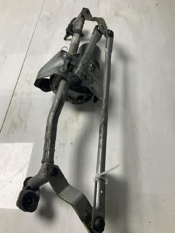 MOTORINO PARABREZZA VOLKSWAGEN TOURAN (1T) (08/10>) 1.6 TDI MNV 1137328650