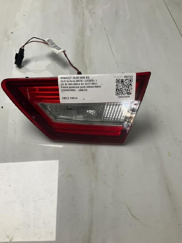 265505796R FANALE POSTERIORE PARTE INTERNO DESTRO RENAULT CLIO 4A SERIE 2016