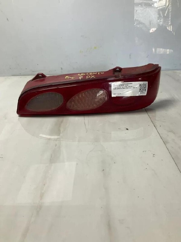 46511337 FANALE POSTERIORE DESTRO FIAT SEICENTO (1E) (02/98>07/05<) 1.1