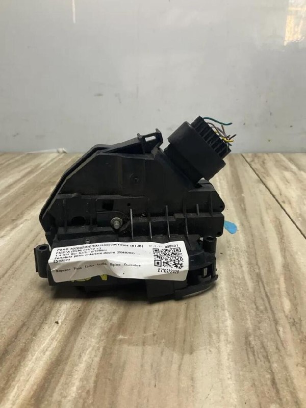 2048282 SERRATURA PORTA ANTERIORE DESTRO FORD FIESTA (CCN) (11/12>) 1.4 GPL BER