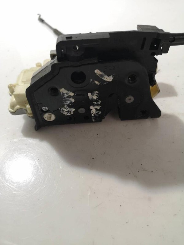 y  3C4839016A rear door lock rh for VOLKSWAGEN PASSAT BERLINA