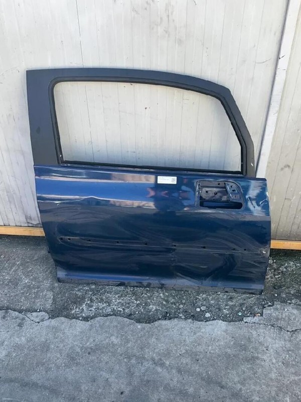 9004V9 PORTA ANTERIORE DESTRO PEUGEOT 1007 (04/05>06/10<) 1.4 HDI BER