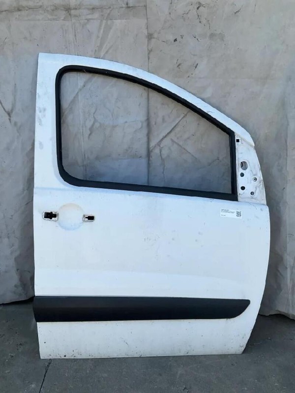 9004X7 PORTA ANTERIORE DESTRO CITROEN JUMPY 3A SERIE (11/06>05/16<) 27 2.0 HDI