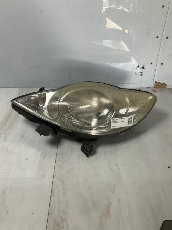 PROIETTORE COMPLETO SINISTRO PEUGEOT 107 (06/05>) 1.0 BER 3P/B/998CC 81160-0h030
