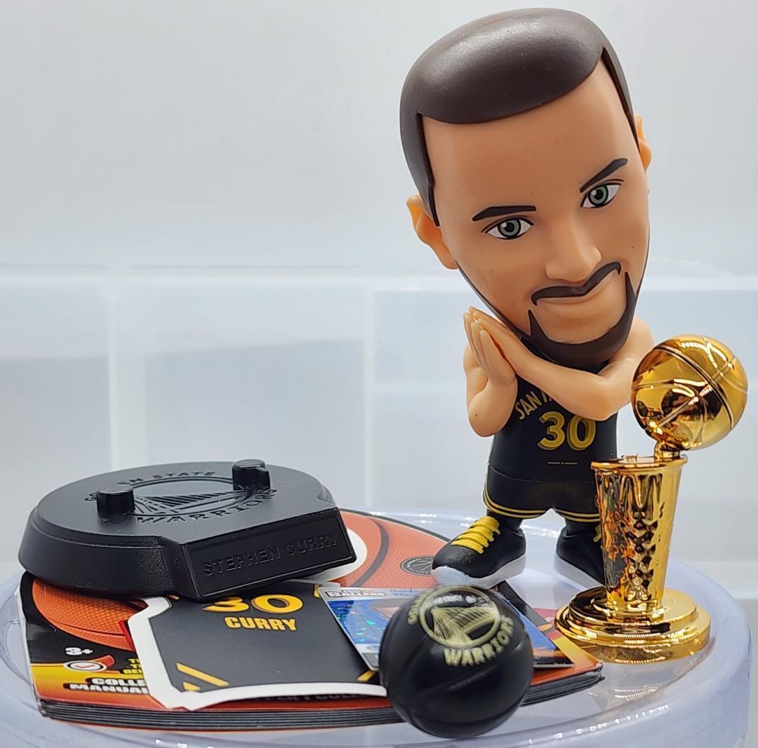 ZURU おもろ 5サプライズ NBA BOLLERSシリーズフィギュア ZURU おもろ 5サプライズ NBA BOLLERSシリーズフィギュア
