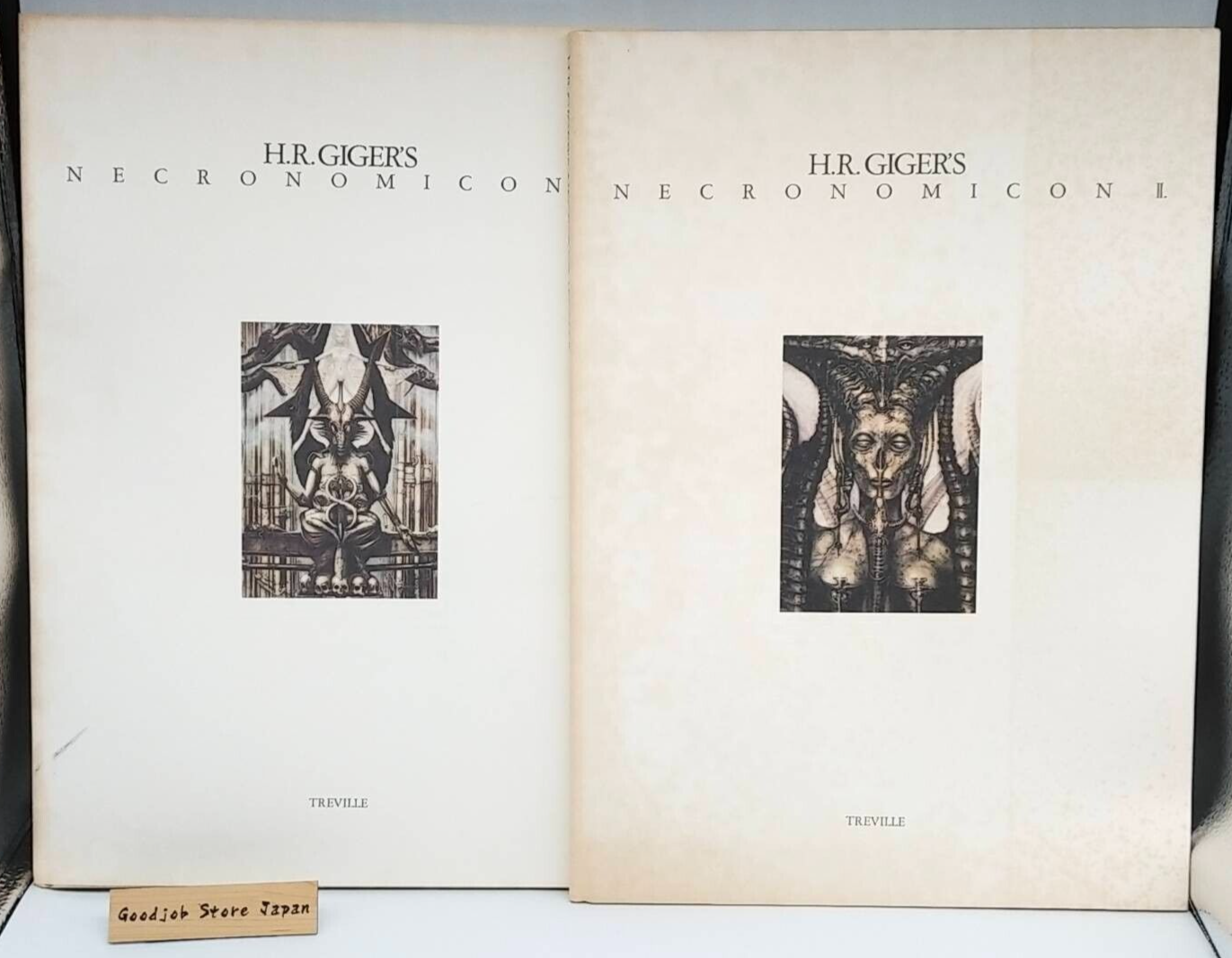 H.R.GIGER'S NECRONOMICON Ⅰ Ⅱ Set Art Book 1992 First
