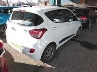 2016 Hyundai i10 1.0 Blue Drive Premium 5dr HATCHBACK Petrol Manual