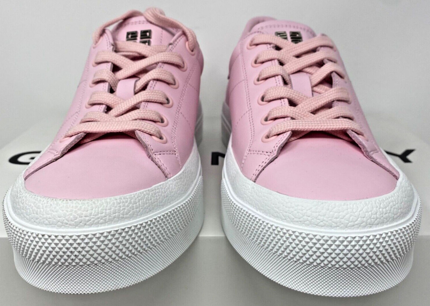 Pre-owned Givenchy Disney 101 Dalmatians City Sport Low-top Leather Sneakers Pink 39 Eu 9