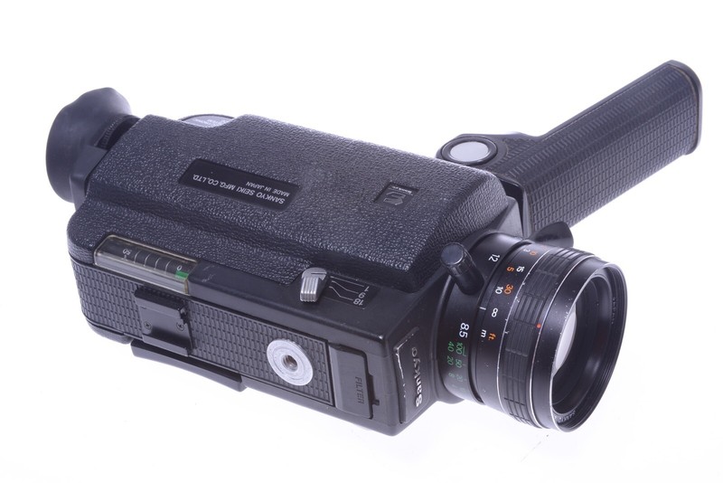 スーパー8 8ミリカメラ Sankyo ES-44XL 動作確認済み ✓ SANKYO ES-44XL SUPER 8 ZOOM CINE MOVIE FILM 8MM CAMERA