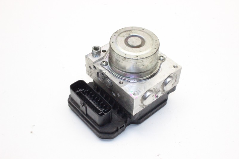 Mitsubishi L200 Triton Mk5 Pompe Abs Et ContrÃ´Le 4670a975 2.4 Diesel 133kw 2018