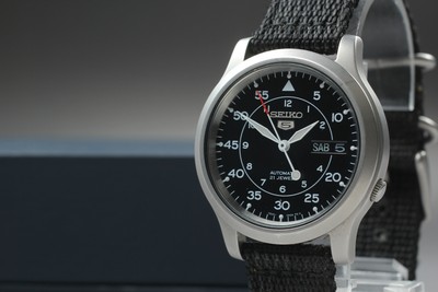 [NEAR MINT] SEIKO 5 7S26-02J0 SNK809KD Day/Date AT 21J Men's From JAPAN X560 JDM