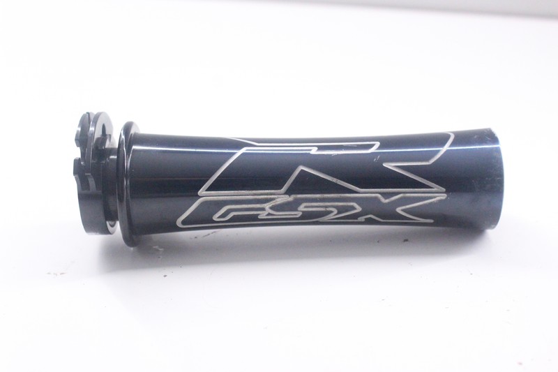 2016 Suzuki GSXR750 RIGHT THROTTLE GRIP 57110-21H02