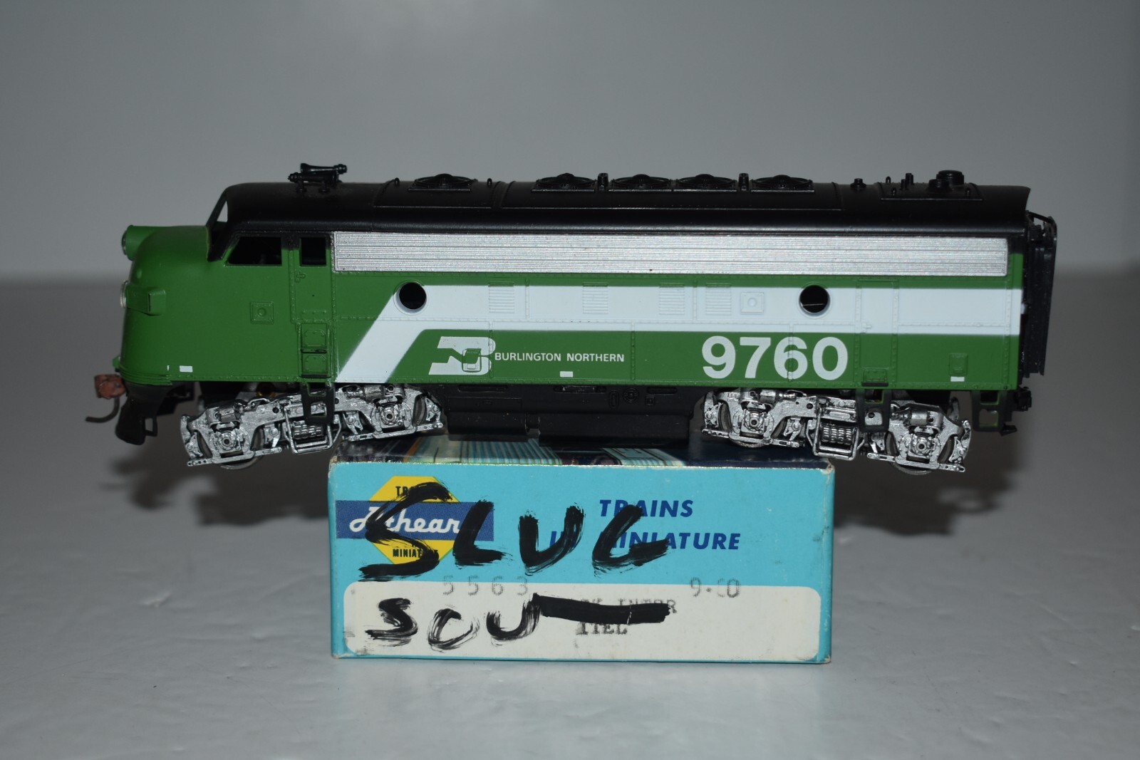 Athearn 鉄道模型　CHICAGO burlington f7a-f7b HO F7A F7B SOU #4225 #4428 Model Train | Athearn