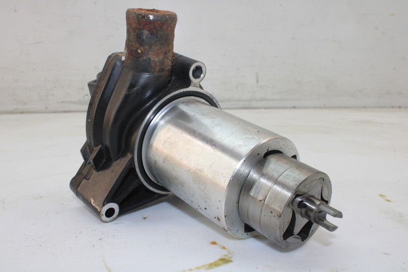 02-03 ZX12R ZX12 WATER PUMP ENGINE MOTOR COOLANT COVER