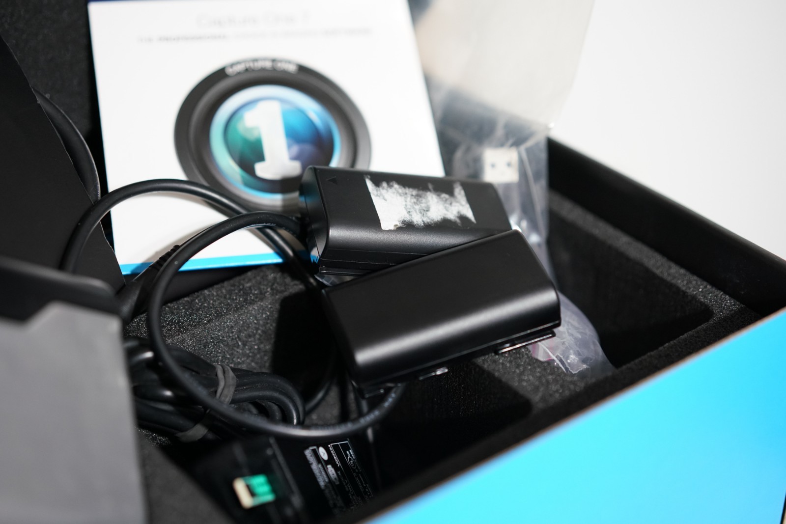 Phase One IQ250 Hasselblad CFV V Mount digital back Boxed Only under 5500 Shots