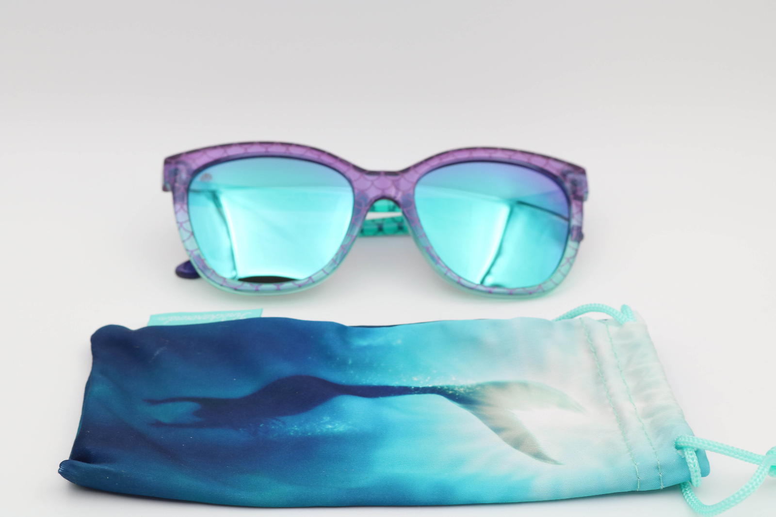 Rosana♡です₊⁎⁺˳✧༚ Knockaround Deja Views Mermaid's Gaze Sunglasses 56-18-140