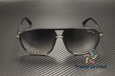 Pre-owned Tom Ford Ft1026 01b Plastic Shiny Black Gradient Smoke 61 Mm Men's Sunglasses In Gray