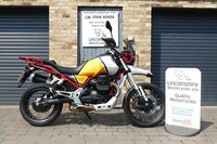24 Moto Guzzi V85 TT Evocative