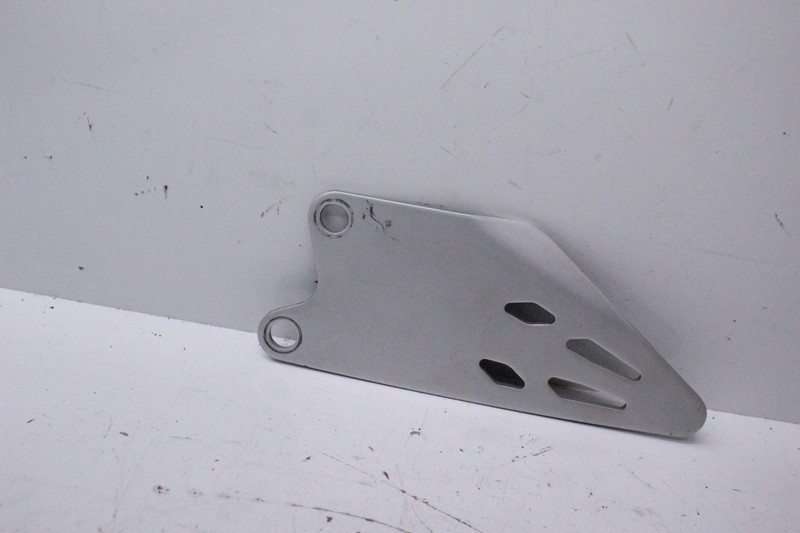 2021 2022 YAMAHA YZF-R7 RIGHT REARSET PLATE BEB-27446-00-00
