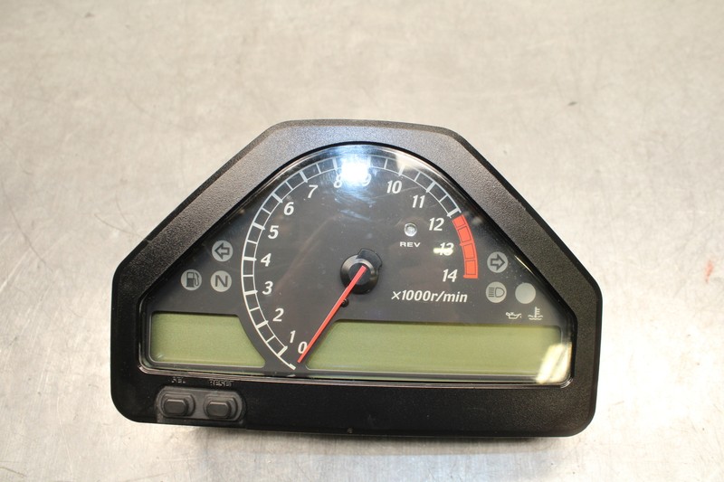 メーター　CBR RVF RVF400 NC35純正メーター スピードメーター タコメーター テンプ
