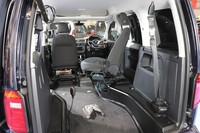 2018 Volkswagen Caddy Transfer From Wheelchair To Drivers Seat Car Remote Open E