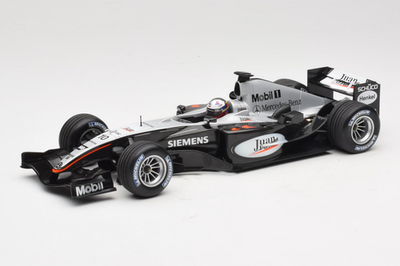 McLaren MP4-19 Mercedes J.P. Montoya Test Car 2005 1:18 Minichamps | 533051880
