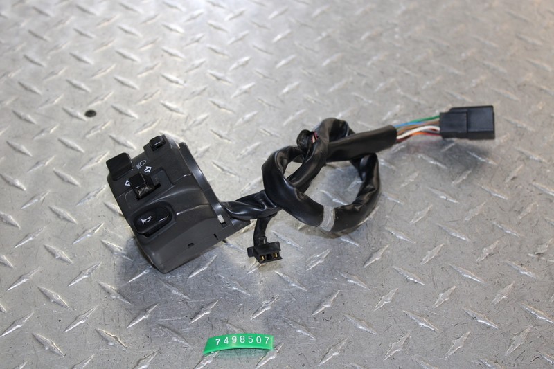 2005 KAWASAKI NINJA ZX10R ZX1000C LEFT CLIP ON BAR SWITCH