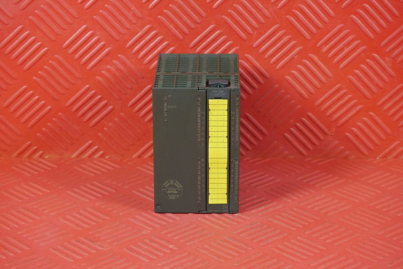 Siemens 6es7326-1bk01-0ab0 / 6es7 326-1bk01-0ab0 Simatic S7-300 Digital Modul