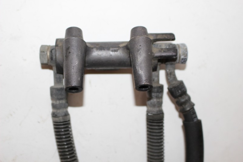 KAWASAKI ZX900 FRONT BRAKE LINE HOSE SPLITTER JOINT (TOB367