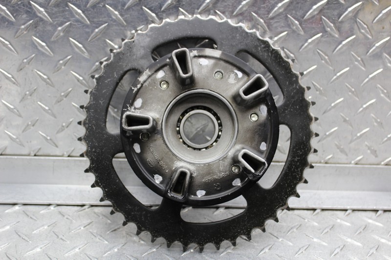 2002 KAWASAKI NINJA ZX12R ZX1200B REAR HUB W/ SPROCKET (46T 2002 KAWASAKI NINJA ZX12R ZX1200B REAR HUB W/ SPROCKET (46T