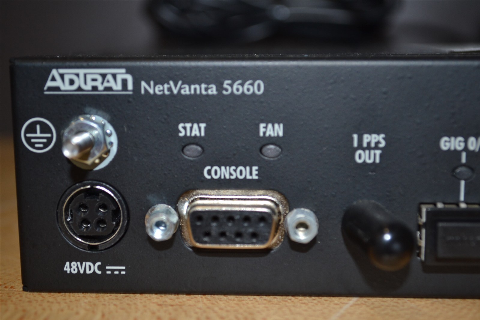 Adtran NetVanta 5660 17005660F1 Gigabit Access Router With Power Supply Warranty