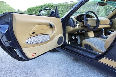 image 16 of interior