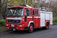 VOLVO FL 220 4X2 E-ONE FIRE ENGINE (2001)