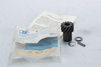 NEW OLD STOCK OEM Sterndrive Johnson Evinrude OMC Distributor Gear 13 Splines