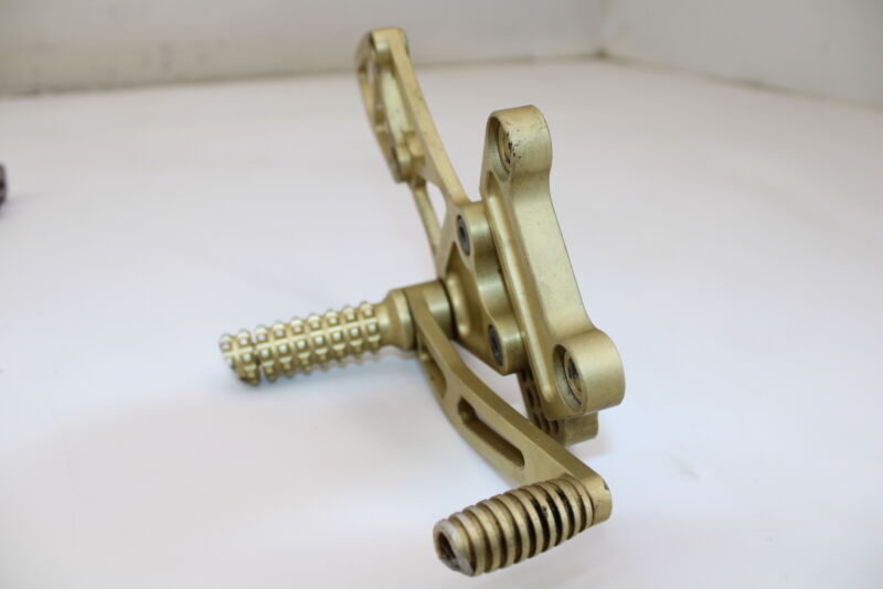 06-07 ZX10R VORTEX REARSET REAR SET FOOT PEG RIGHT LEFT OEM 06-07 ZX10R VORTEX REARSET REAR SET FOOT PEG RIGHT LEFT OEM