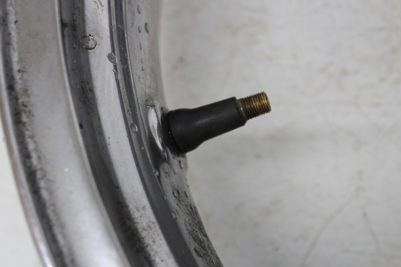 93-01 KAWASAKI NINJA ZX11 FRONT WHEEL RIM | eBay