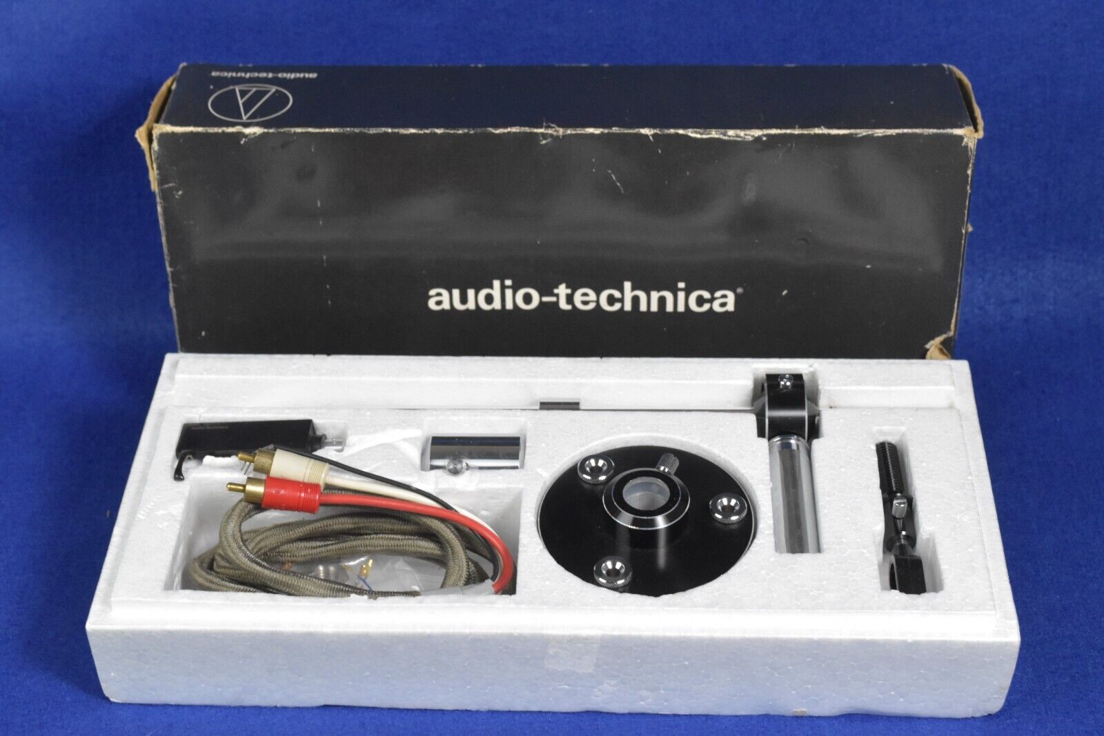 Audio-technica AT-1501 Ⅱ Tonearm W/ Original Box In Audio-technica AT-1501 Ⅱ Tonearm W/ Original Box In