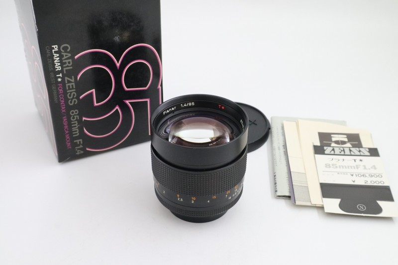 CONTAX コンタックス Carl Zeiss Planar 1.4/85 CONTAX Carl Zeiss Planar 85mm f/1.4 T* AEG(コンタックス