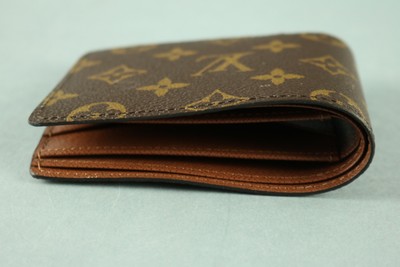NWT Louis Vuitton M60895 Brown Monogram Canvas Multiple Bi-Fold Wallet -FreeShip