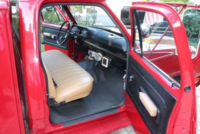 image 4 of interior