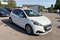 Peugeot 208 1.2 Puretech Signature Hatchback 5dr Petrol Manual Euro 6 s/s 82 Ps