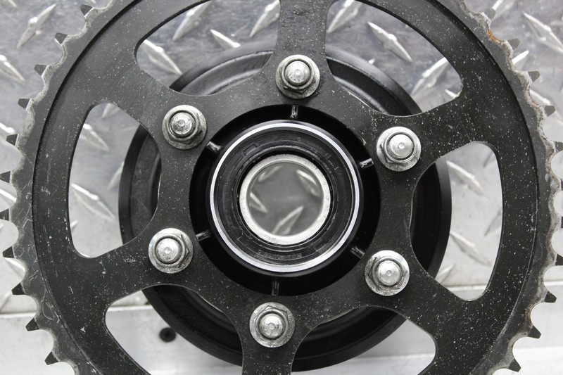 2002 KAWASAKI NINJA ZX12R ZX1200B REAR HUB W/ SPROCKET (46T 2002 KAWASAKI NINJA ZX12R ZX1200B REAR HUB W/ SPROCKET (46T