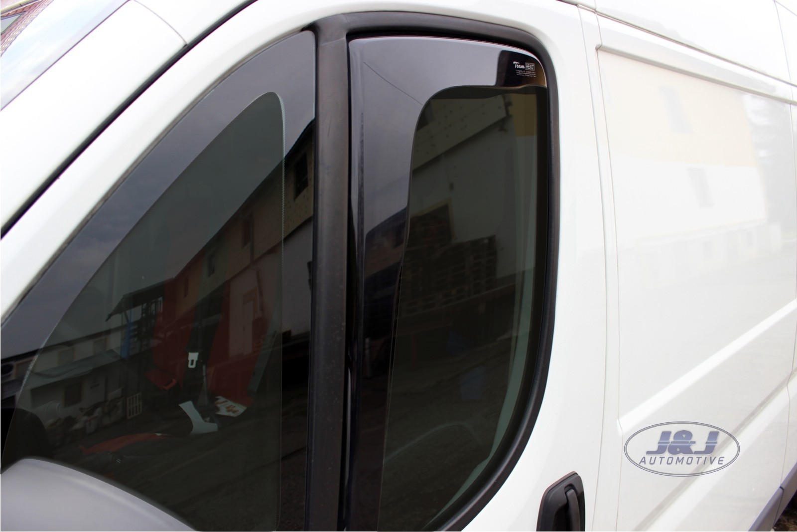 DFI15147 FIAT DUCATO 20062014 wind deflectors 2pc set Internal fit