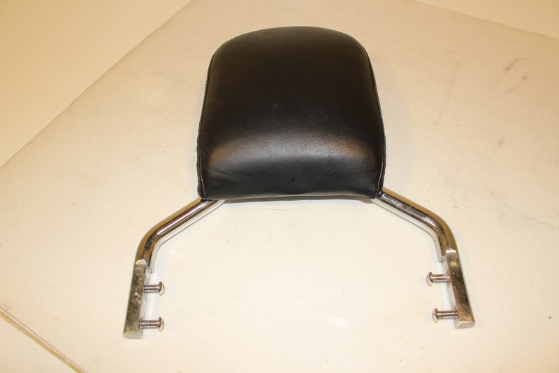 HARLEY DAVIDSON OEM SOFTAIL ROUND MEDALLION SISSY BAR & PAD 5147706 eBay