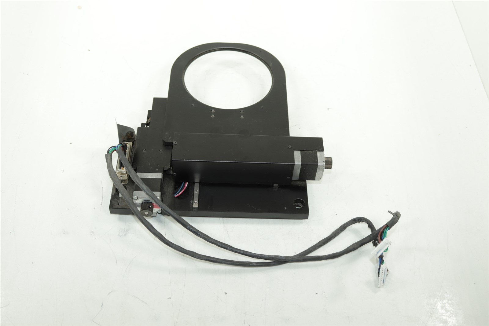 Keyence Corporation Microscope XYZ motorized