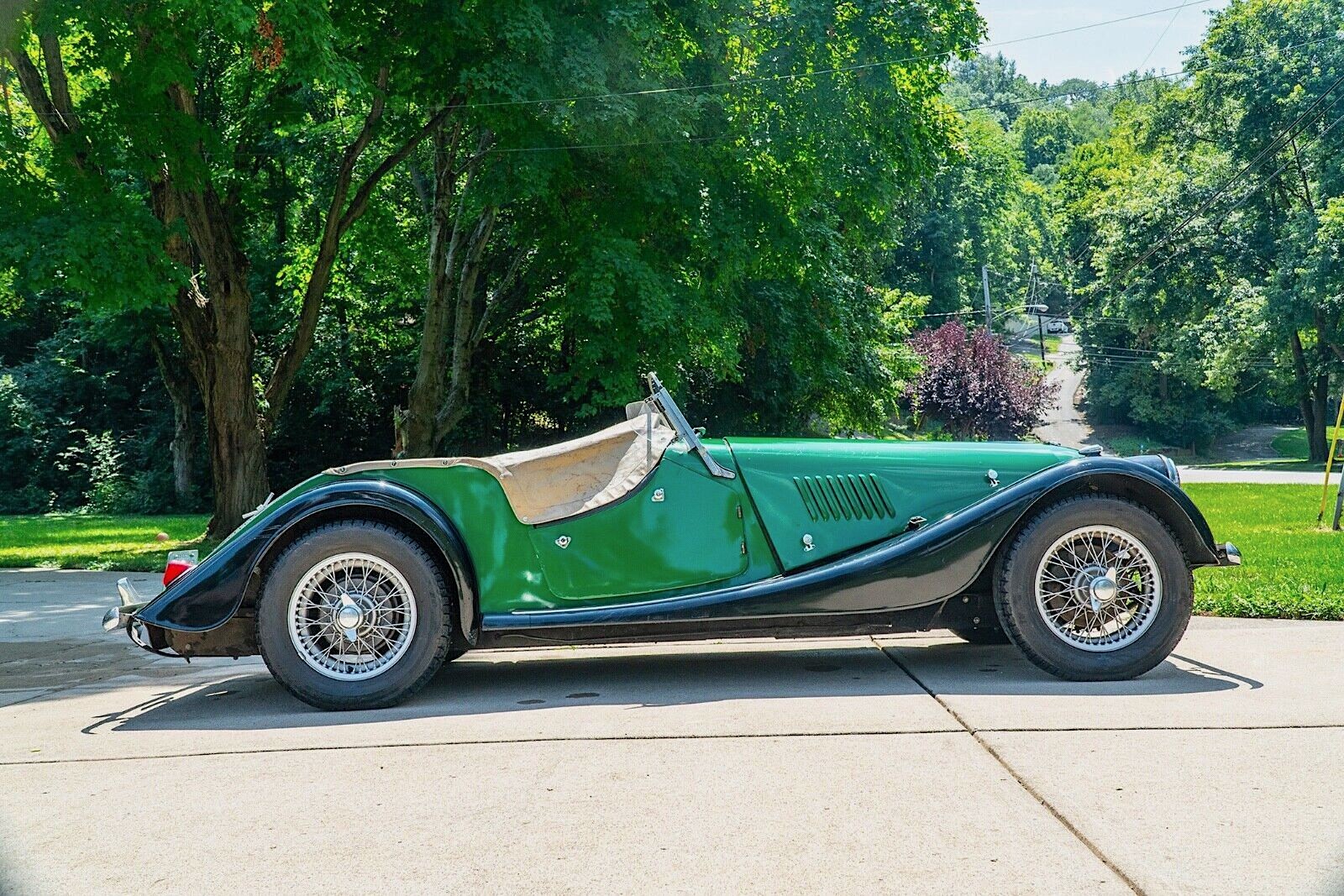 【現状品】京商 1/18 MORGAN 4/4 グリーン 現状品】京商 1/18 MORGAN 4/4 グリーン 現状品】京商 1/18