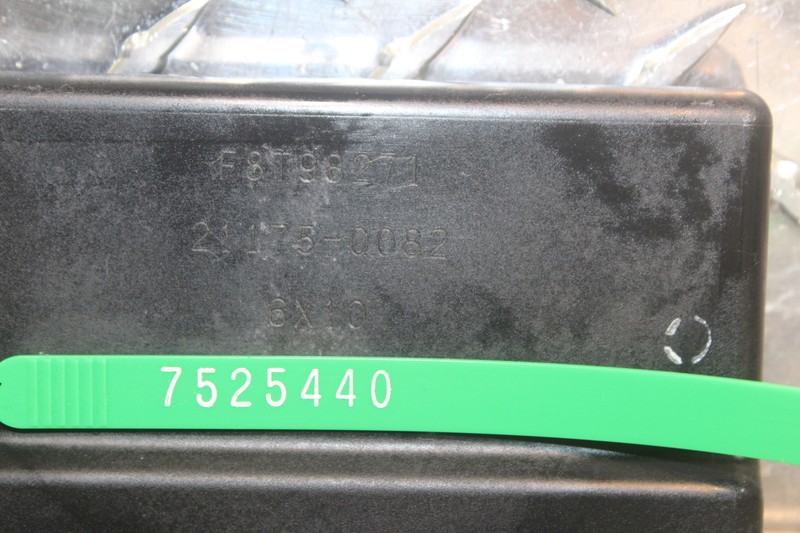 上　CD Amazon.com: XKMT- Black See Through Clear Left Engine Stator