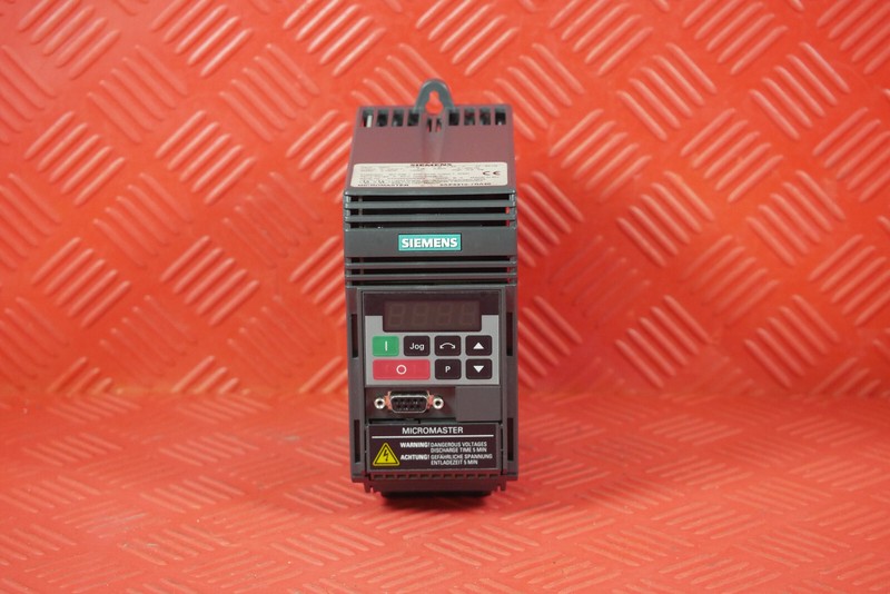 Siemens 6se9210-7ba40 / 6se9 210-7ba40 Micromaster Vector