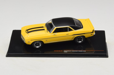 Chevrolet Camaro Yenko SYC Giallo 1:43 IXO | CLC591N