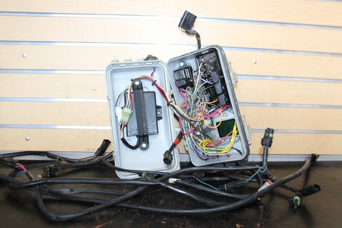 1996 Sea-Doo GTX ELECTRICAL BOX COMPLETE w/ COILS 278000786 1996 Sea-Doo GTX ELECTRICAL BOX COMPLETE w/ COILS 278000786